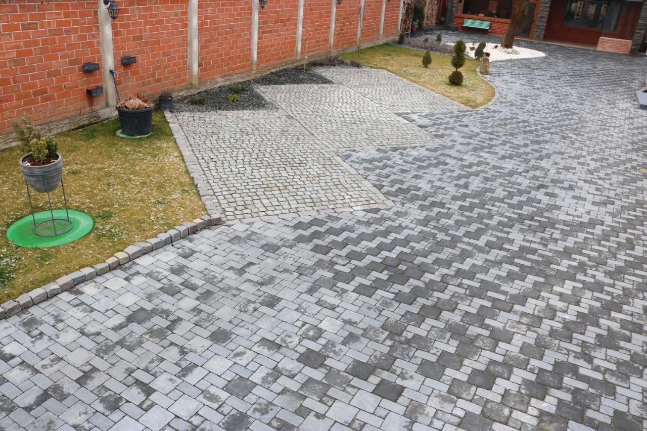 Apartament Travel La Casa Piano House,Cu Parcare Alba Iulia Exterior foto