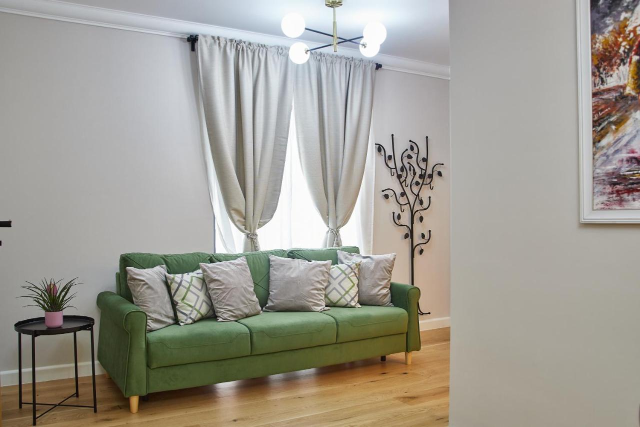 Apartament Travel La Casa Piano House,Cu Parcare Alba Iulia Exterior foto