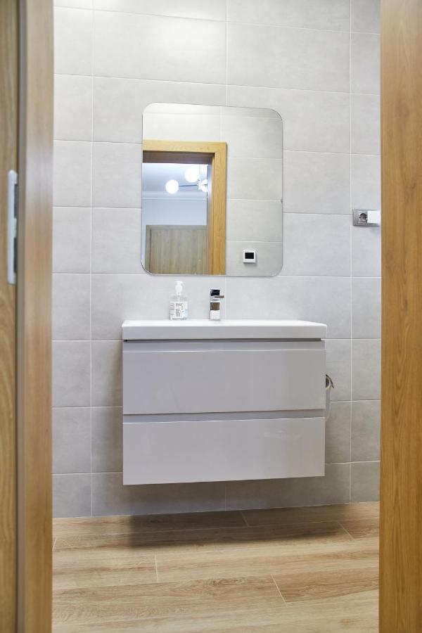 Apartament Travel La Casa Piano House,Cu Parcare Alba Iulia Exterior foto